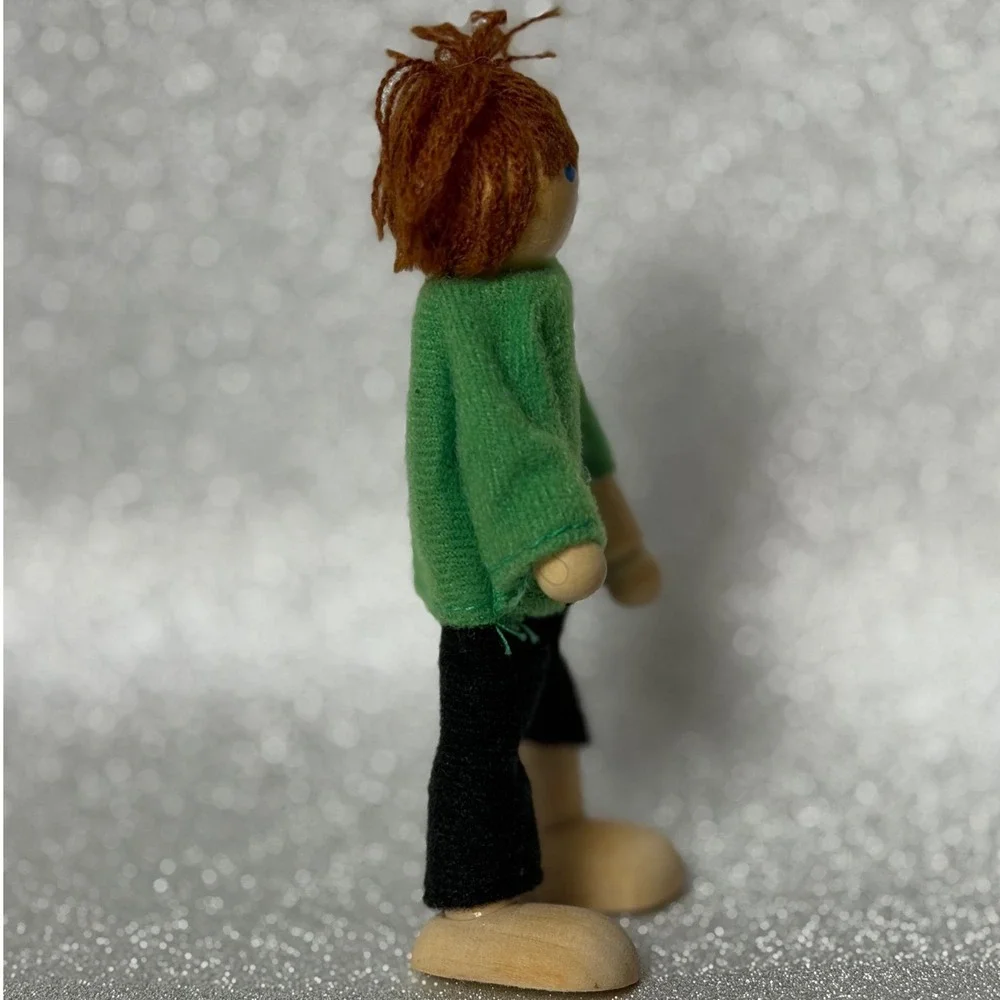 Melissa & Doug Wooden Doll House‎ Family Girl Green Black Excellent